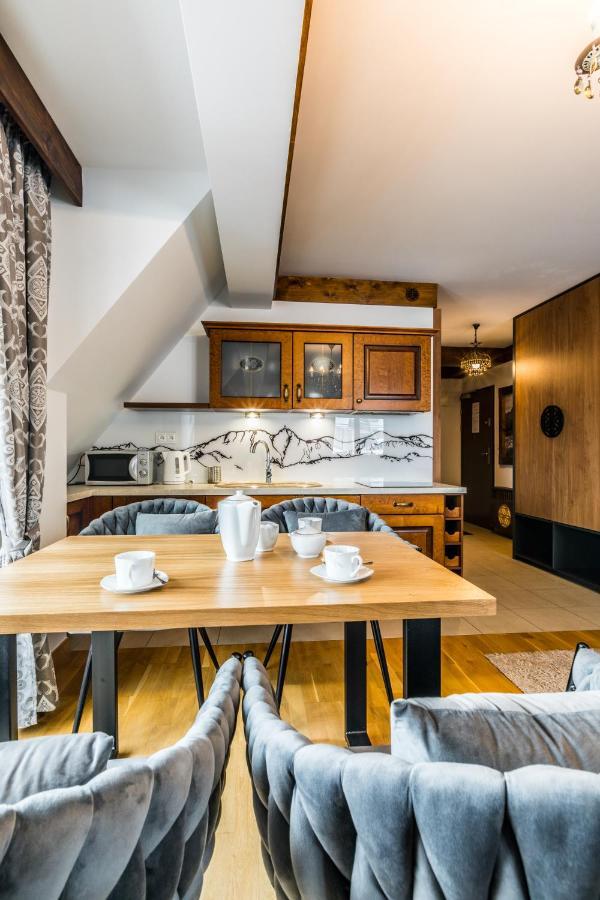 Apartamenty Aparthost Snowbird Kościelisko Exterior foto